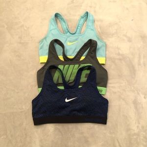 Nike Pro Sports Bra bundle